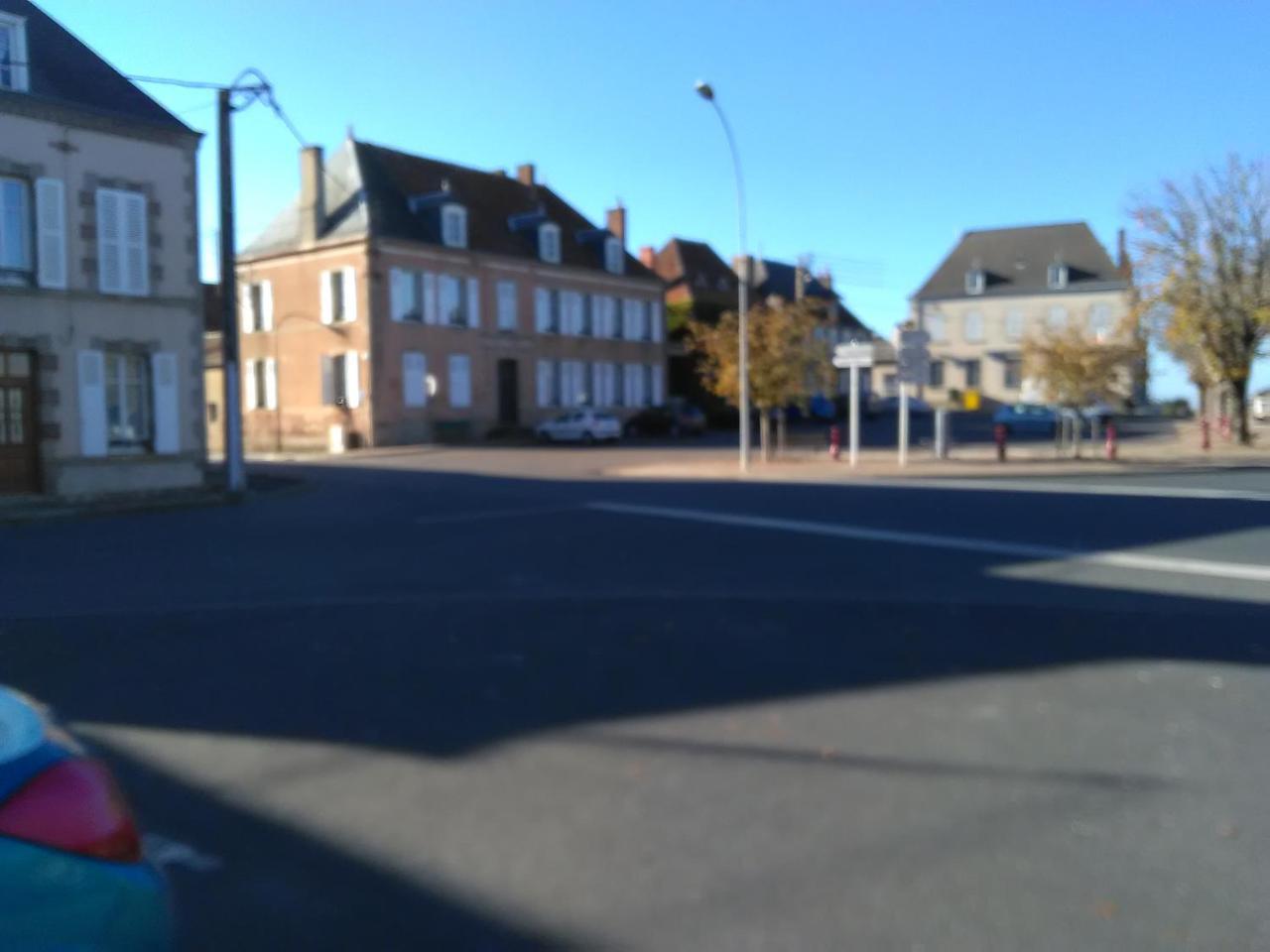 Le Relais De La Marche Hotel Aigurande ภายนอก รูปภาพ